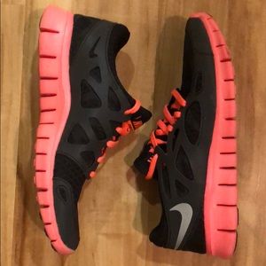 Women’s Nike Free Run size 6.5